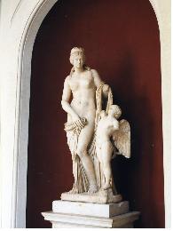 Praxiteles_VenusCnidosWithInfant